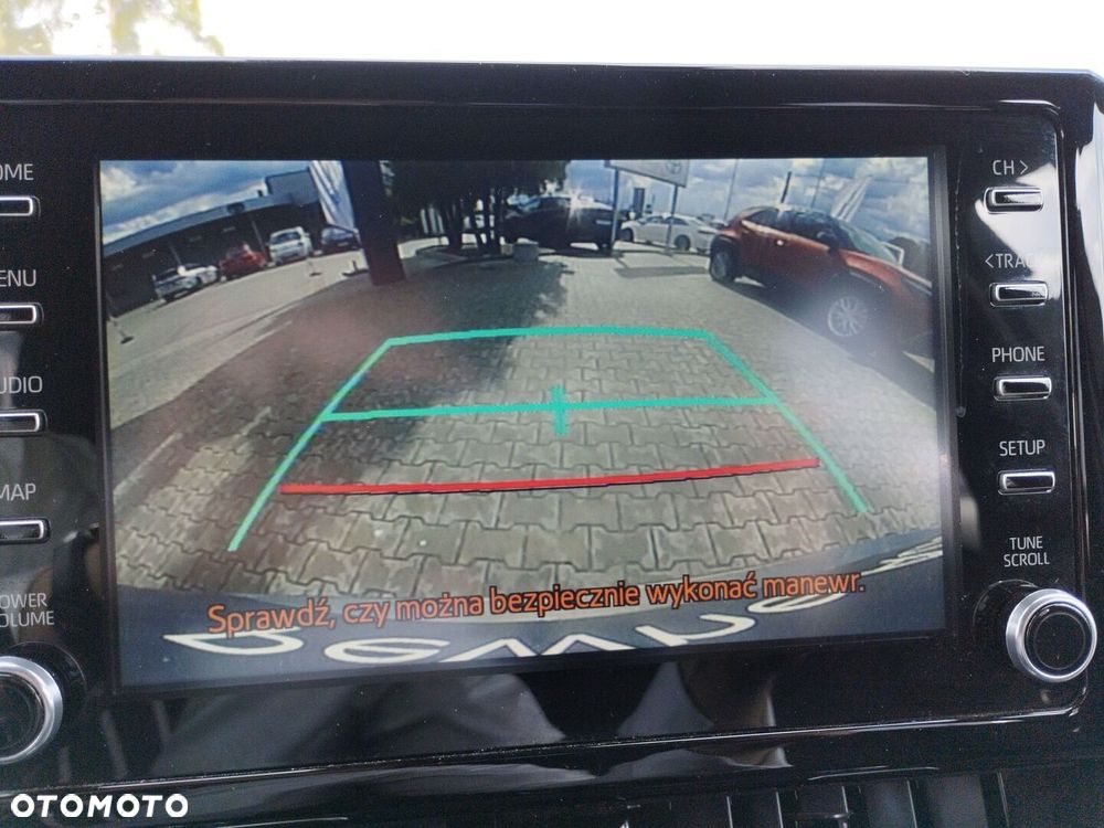 Toyota Corolla 1.8 Hybrid Comfort - 18