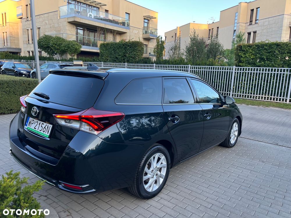 Toyota Auris 1.33 VVT-i Sprint - 5