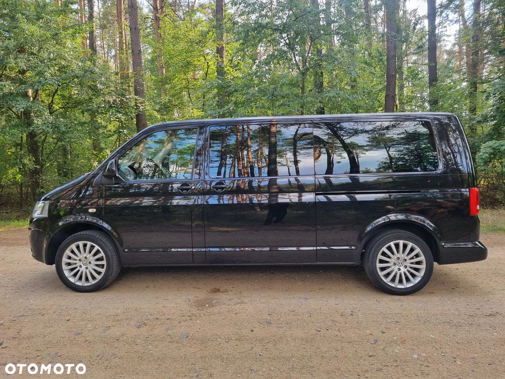 Volkswagen Caravelle - 13