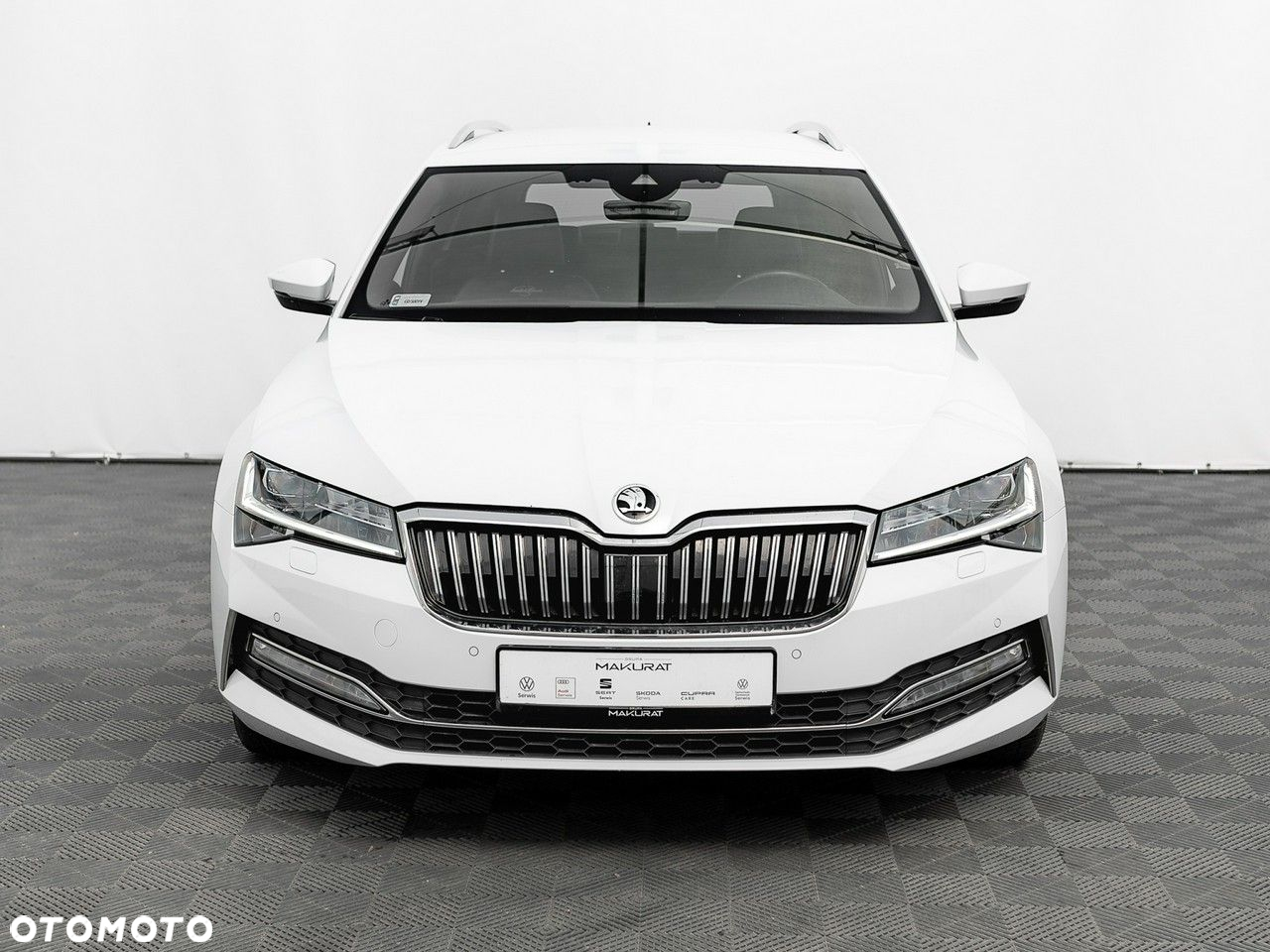 Skoda Superb 2.0 TDI SCR L&K DSG - 8