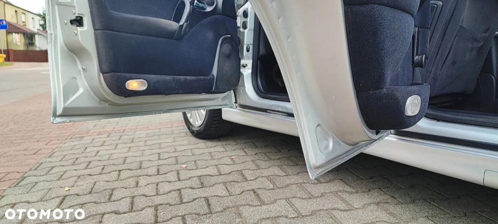 Opel Vectra 1.8 Comfort - 21