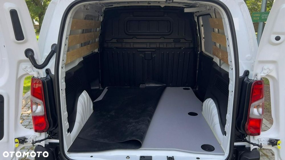 Opel Combo - 14