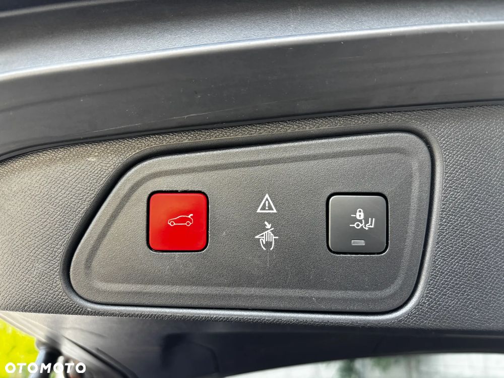 Peugeot 3008 2.0 BlueHDi GT S&S EAT6 - 26