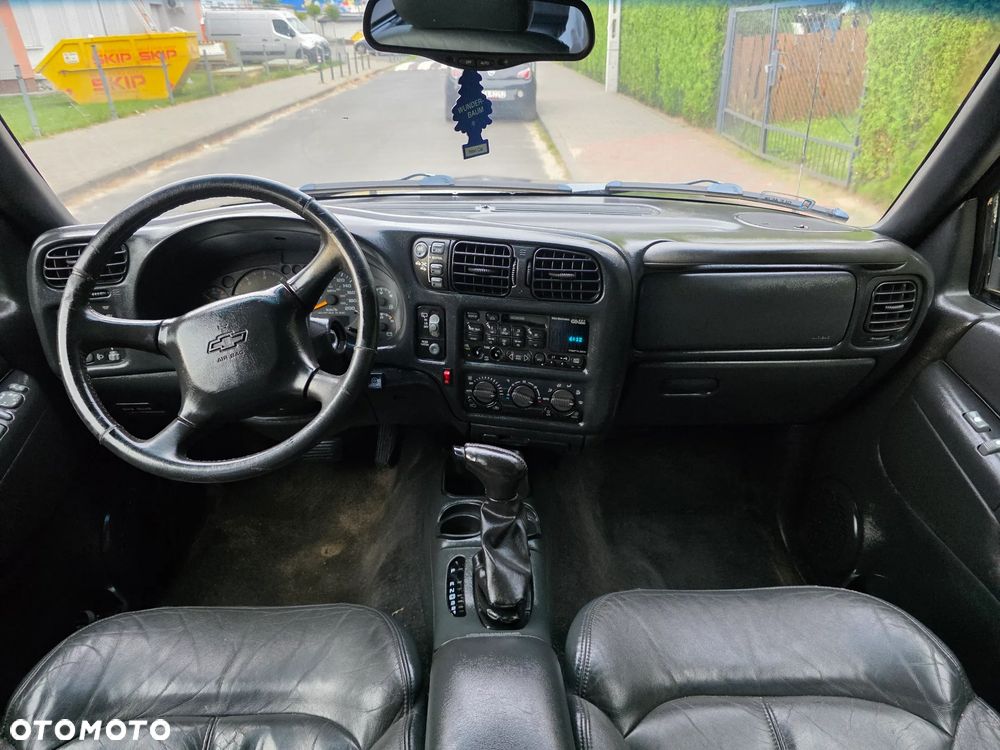 Chevrolet Blazer 4.3 4WD - 35
