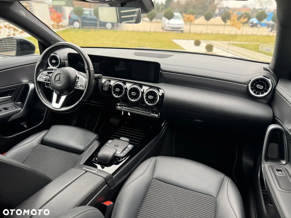 Mercedes-Benz CLA 200 d 8G-DCT Special Edition - 18