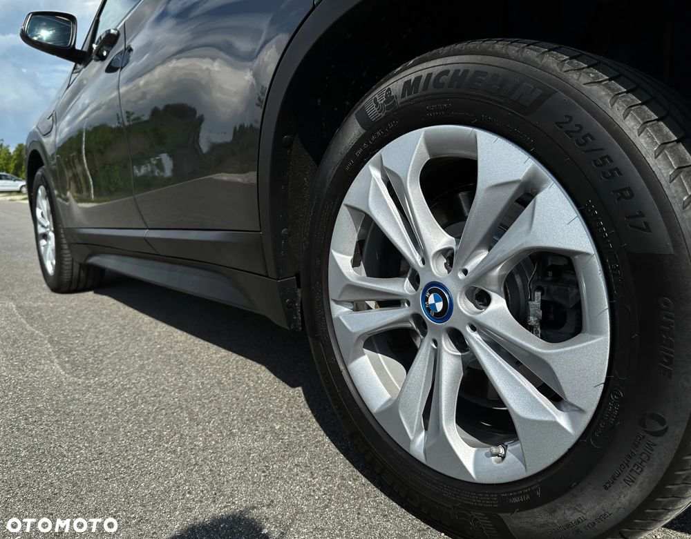 BMW X1 xDrive25e Sport Line - 40