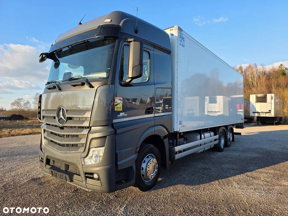 Mercedes-Benz Actros 2545 6x2 Chłodnia - 2