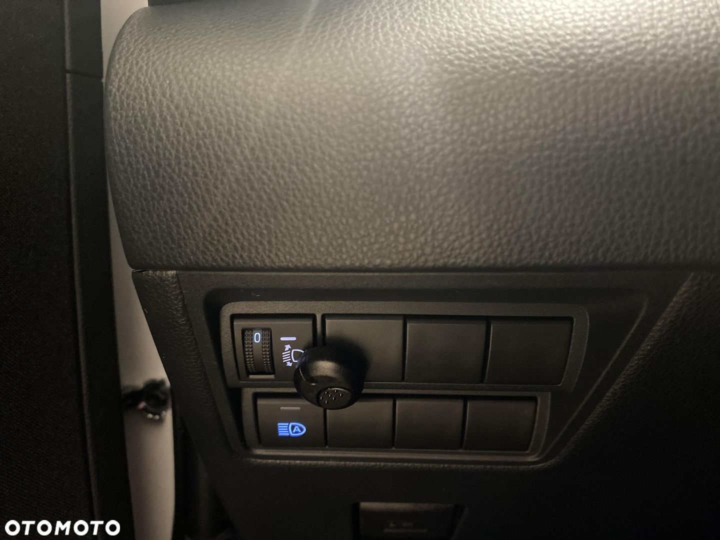 Toyota Yaris Cross - 19