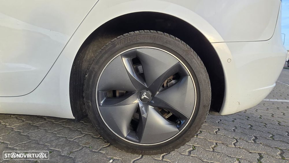 Tesla Model 3 Standard Range Plus RWD - 13