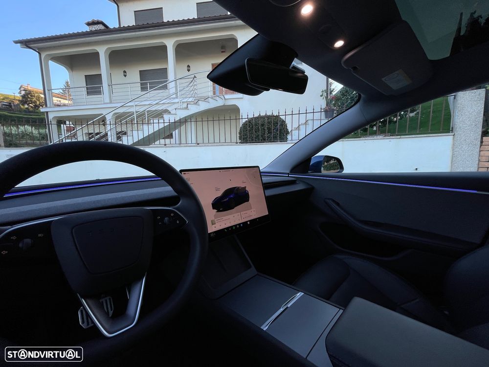 Tesla Model 3 Tração Traseira Premium - 27