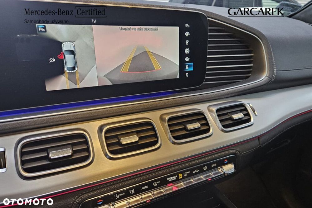 Mercedes-Benz GLE - 33