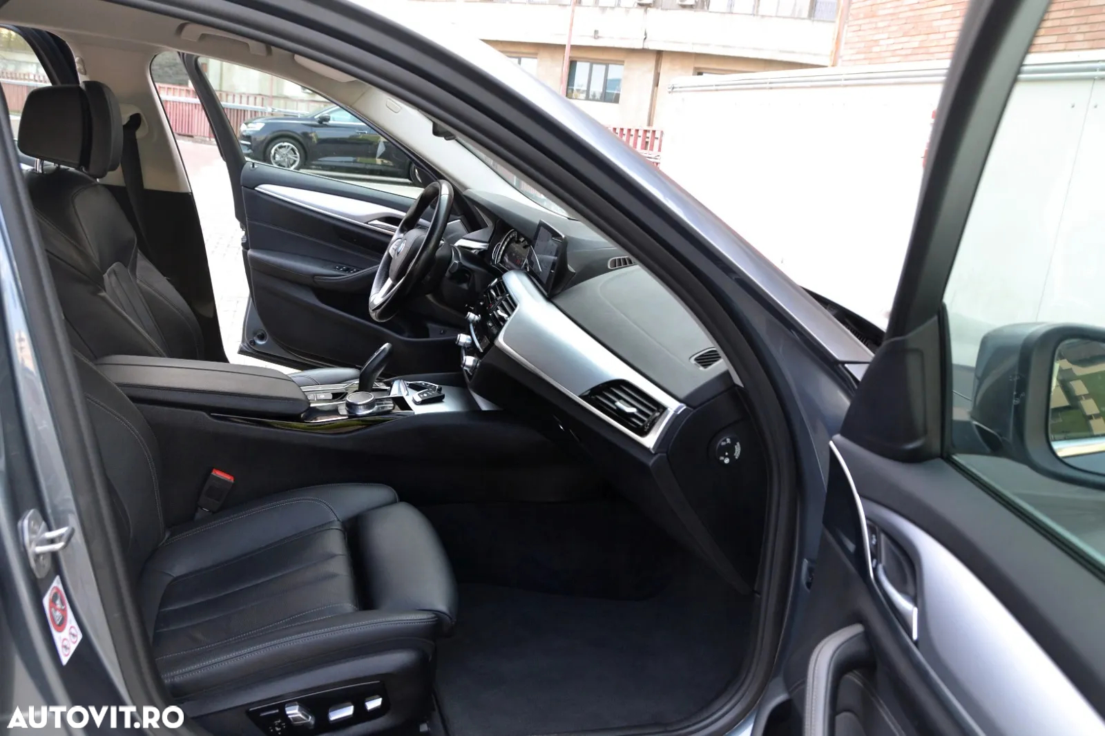 BMW Seria 5 - 13