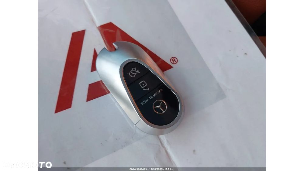 Mercedes-Benz GLC - 13