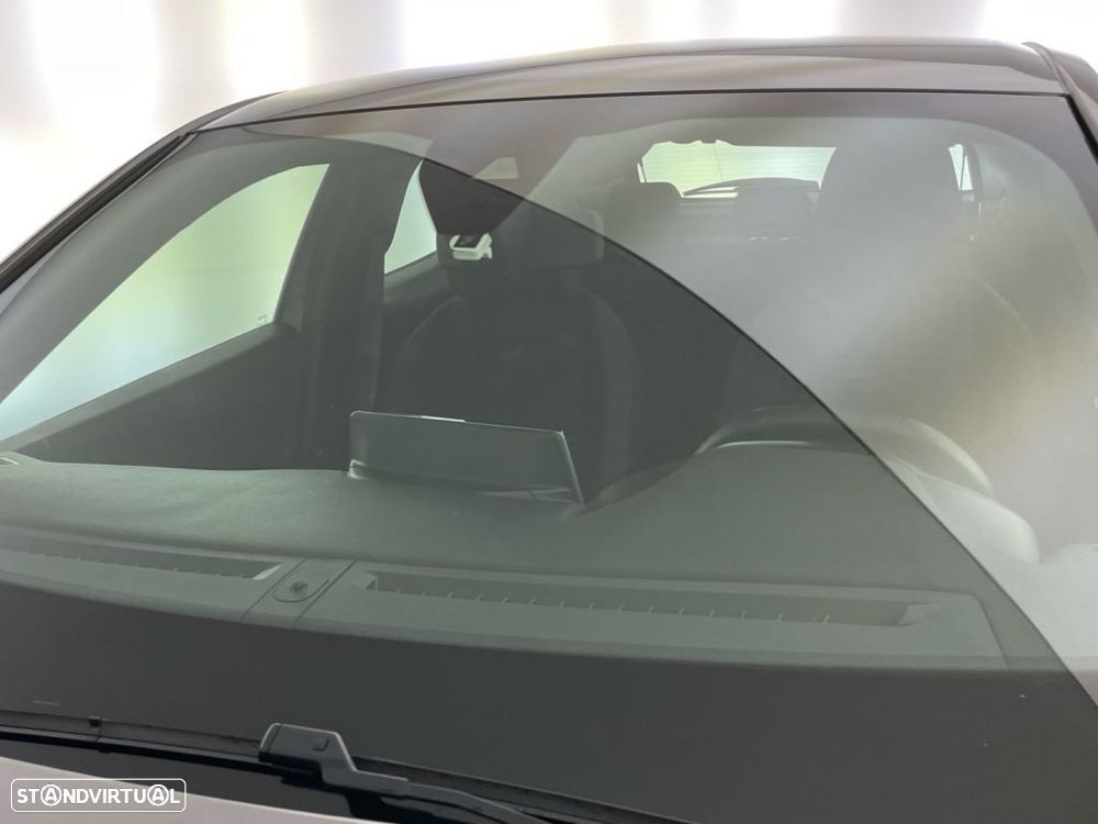 Peugeot 2008 1.2 PureTech Active Pack - 19