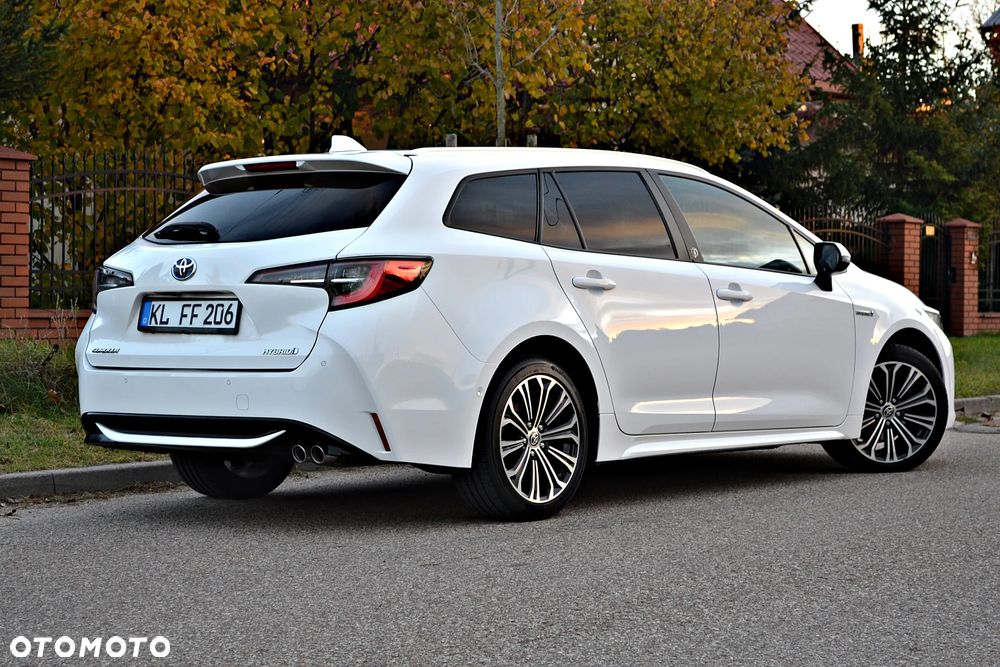 Toyota Corolla 2.0 Hybrid Comfort - 15