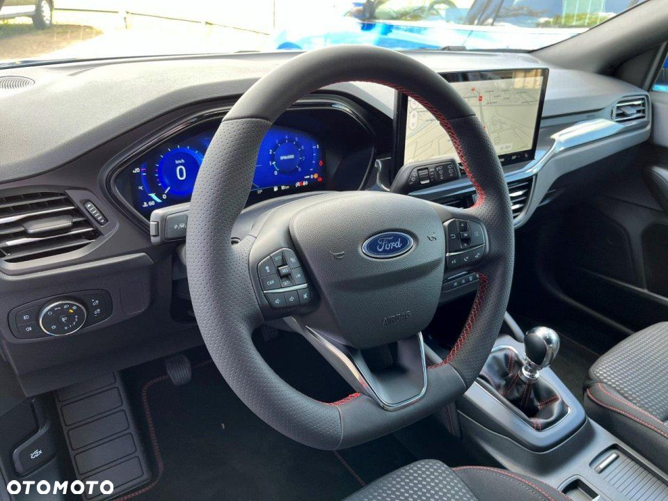 Ford Focus - 8