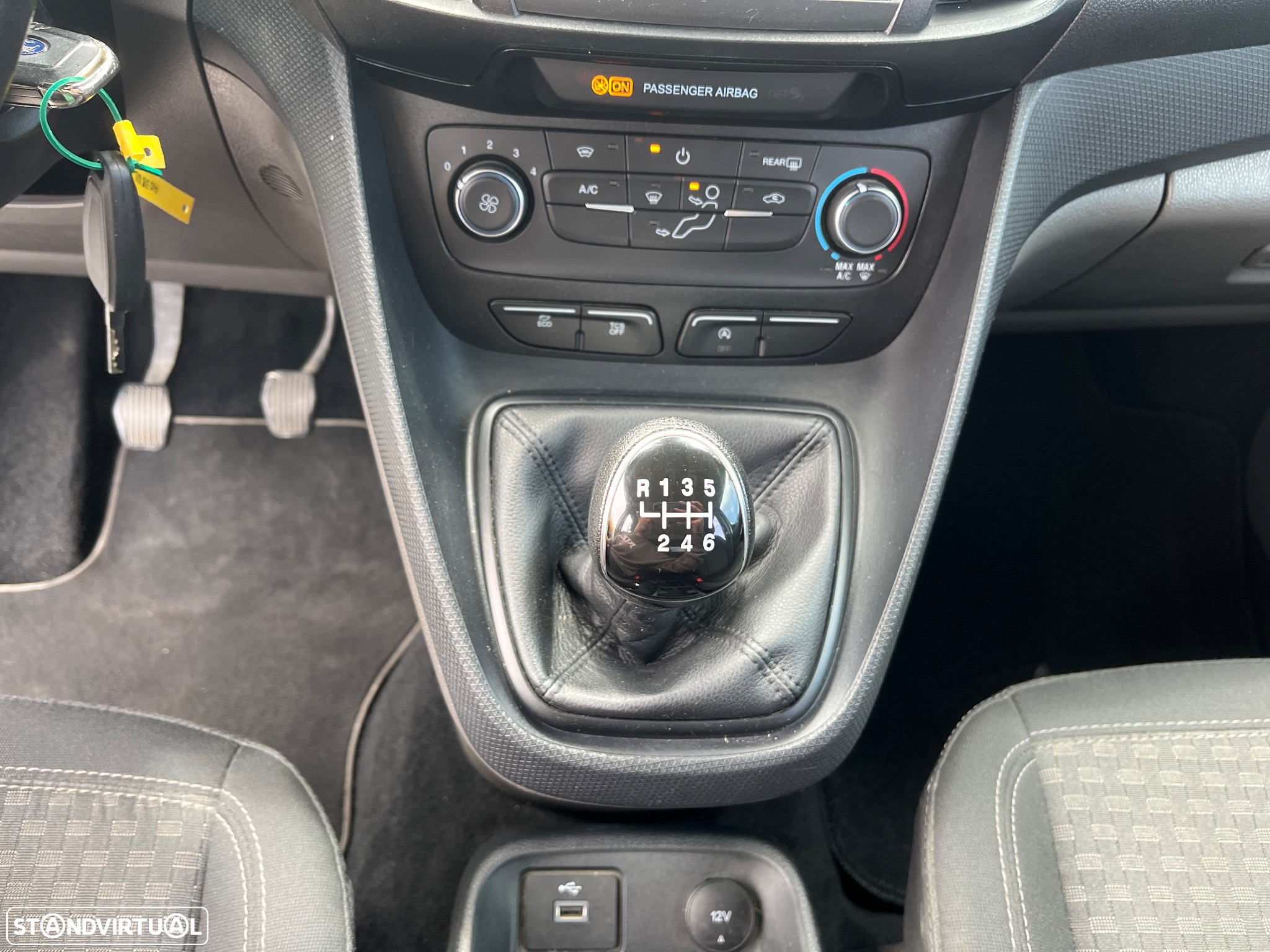 Ford Transit Connect 1.5 TDCi 230 L1 Trend - 34
