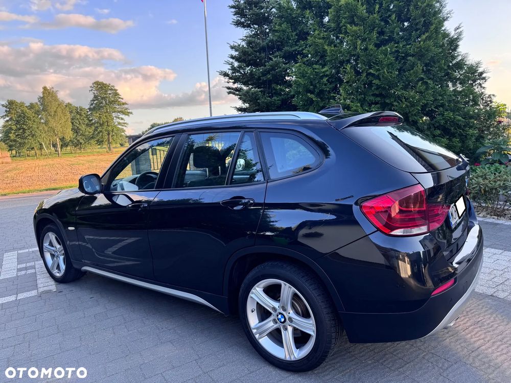 BMW X1 sDrive18d - 33