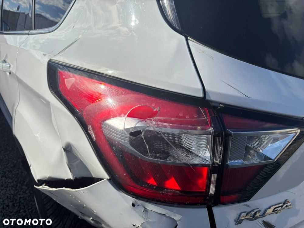Ford Kuga 1.5 EcoBoost 2x4 Trend - 19