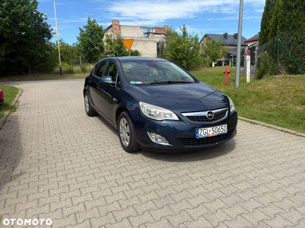 Opel Astra 1.4 T Enjoy - 2