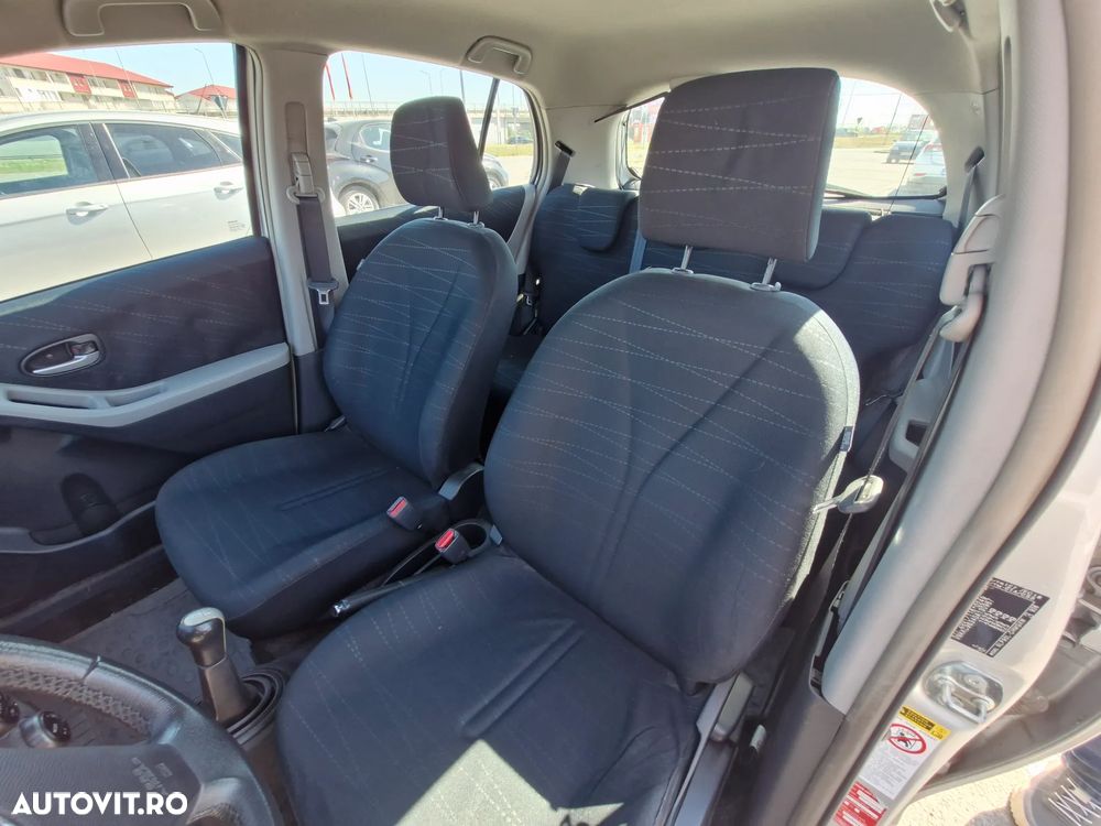 Toyota Yaris 1.4 D-4D Sol - 7