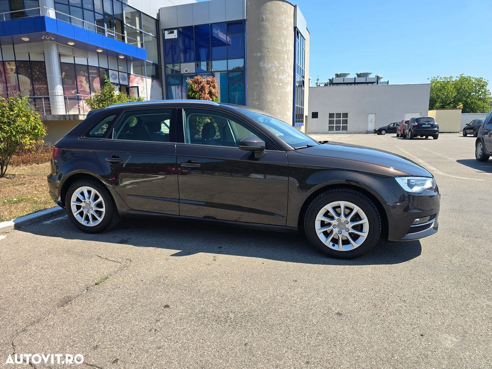 Audi A3 Sportback - 5
