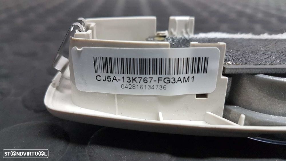 FAROLETE FORD KUGA (CBS) TITANIUM - 2