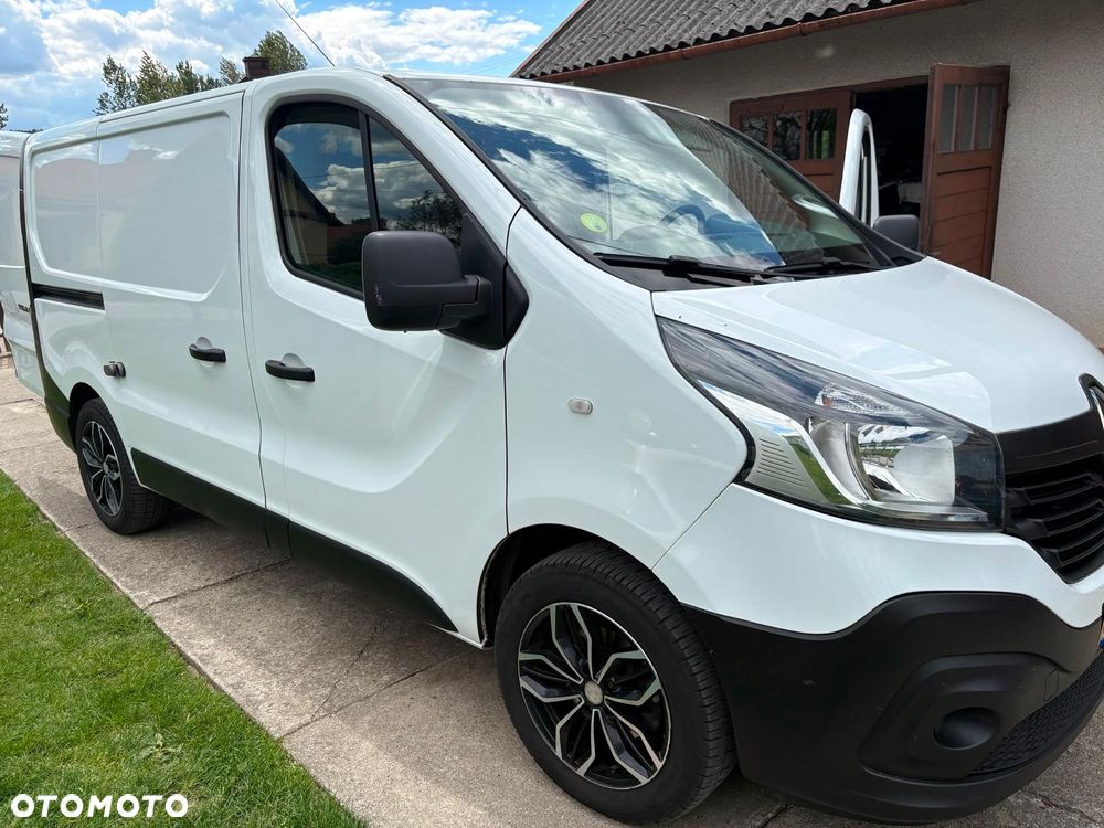 Renault Trafic - 1