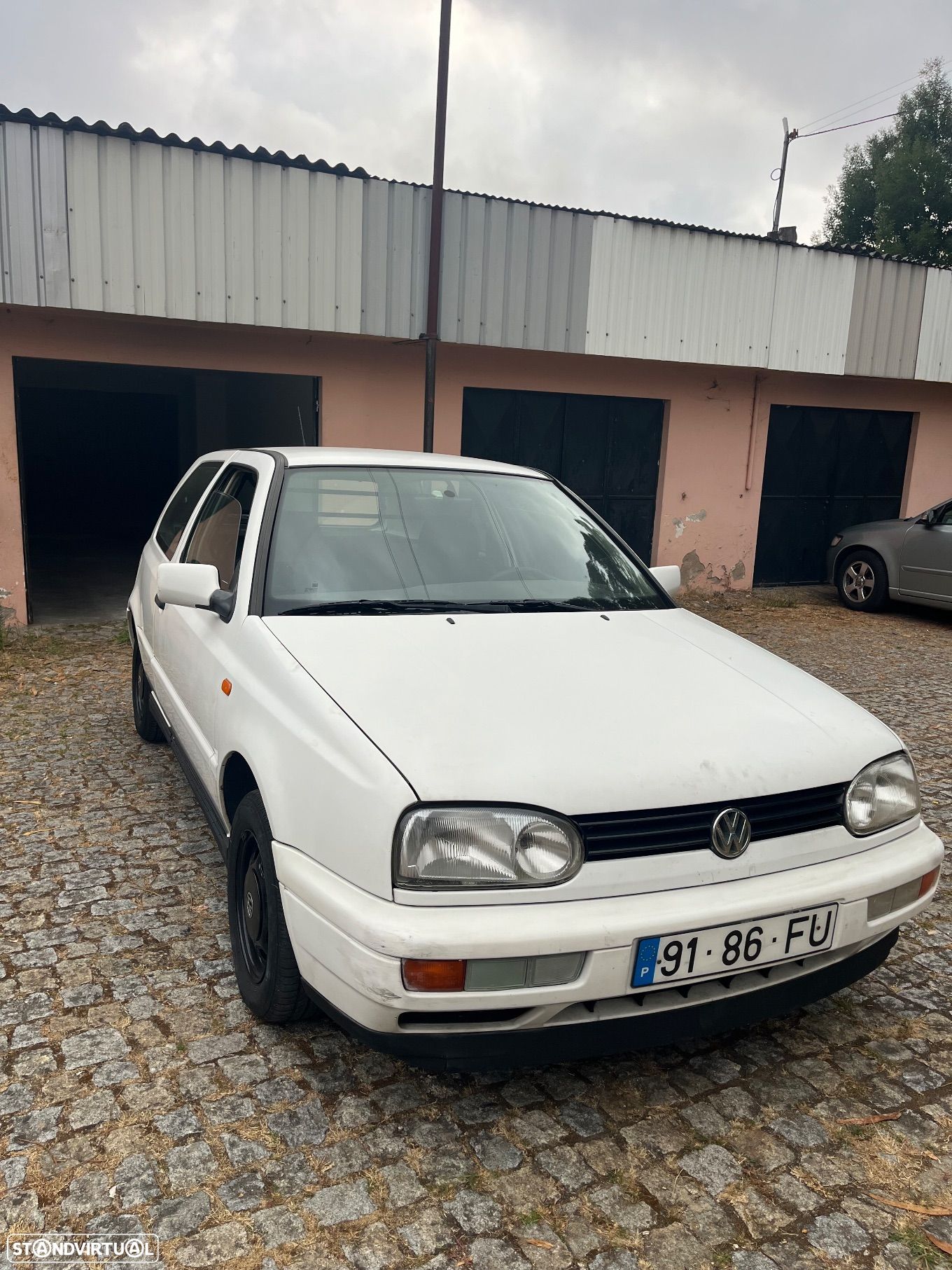 VW Golf 1.9 TD GL - 1