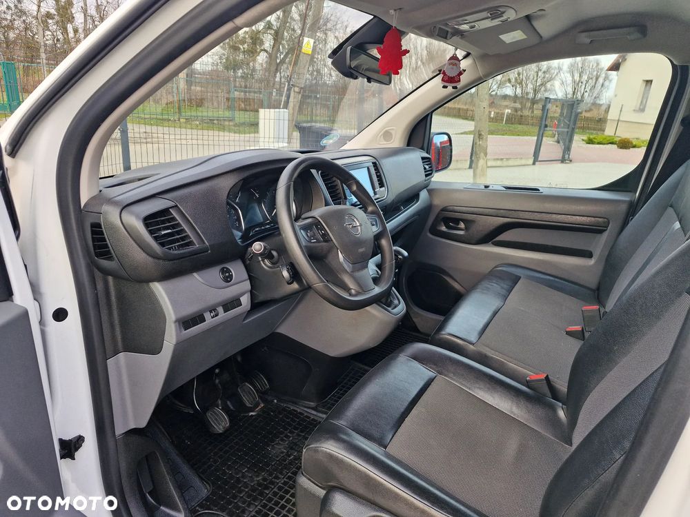 Opel Vivaro - 13