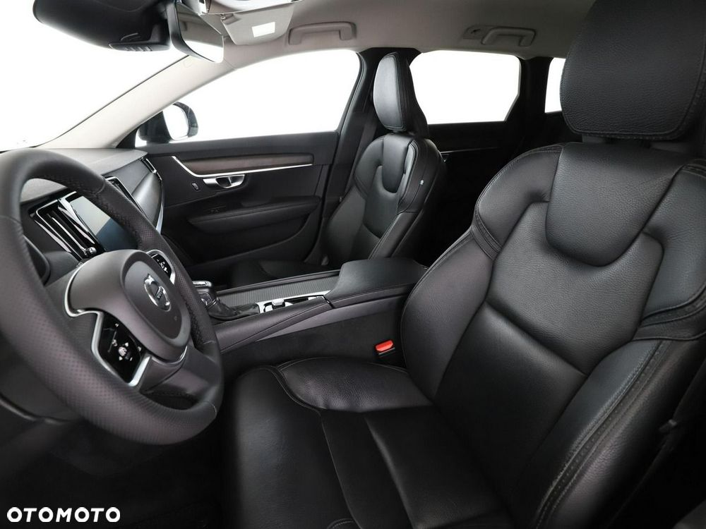 Volvo V90 Cross Country D4 AWD - 14