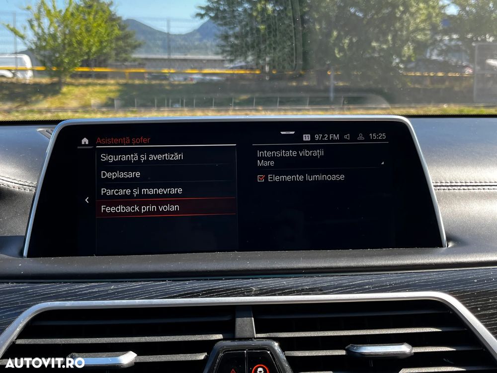 BMW Seria 7 750Ld xDrive - 33