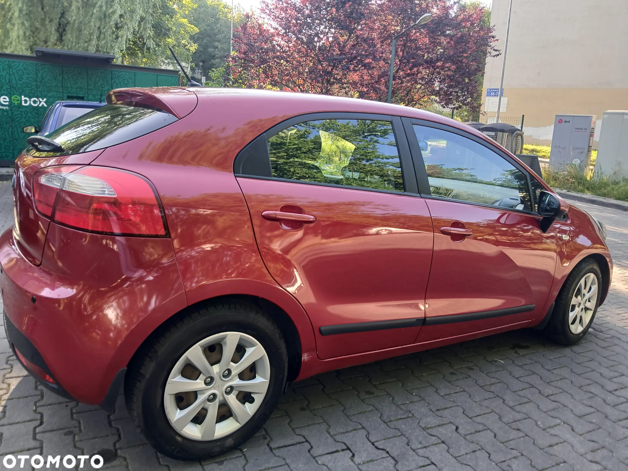 Kia Rio 1.4 M - 12