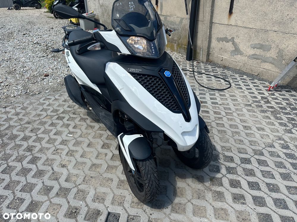 Piaggio MP-3 - 1