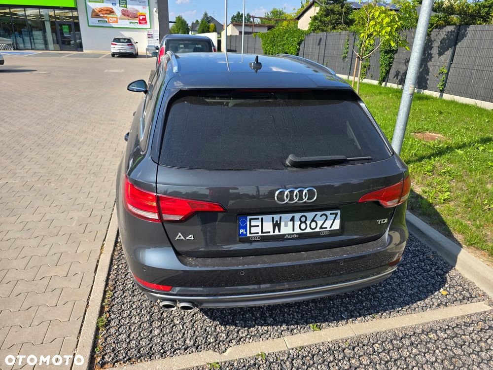 Audi A4 Avant 2.0 TDI S tronic - 5