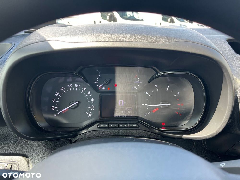 Toyota PROACE CITY - 11