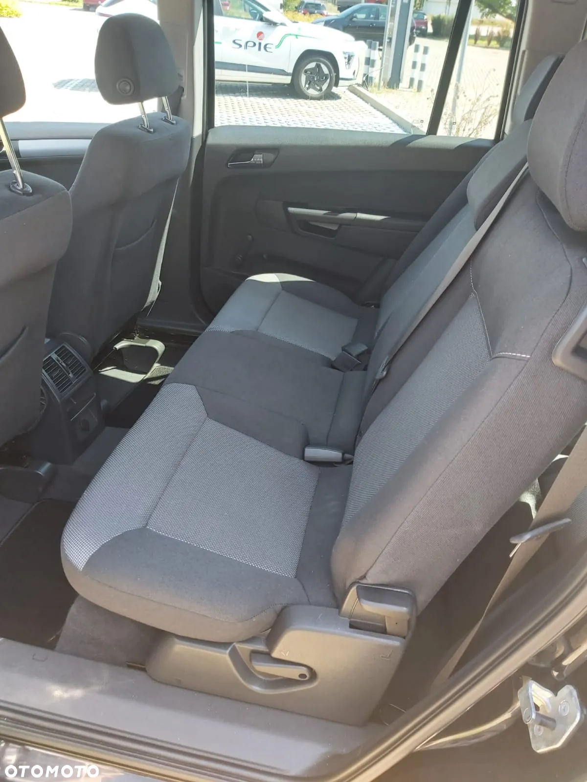 Opel Zafira 1.7 CDTI Cosmo - 9