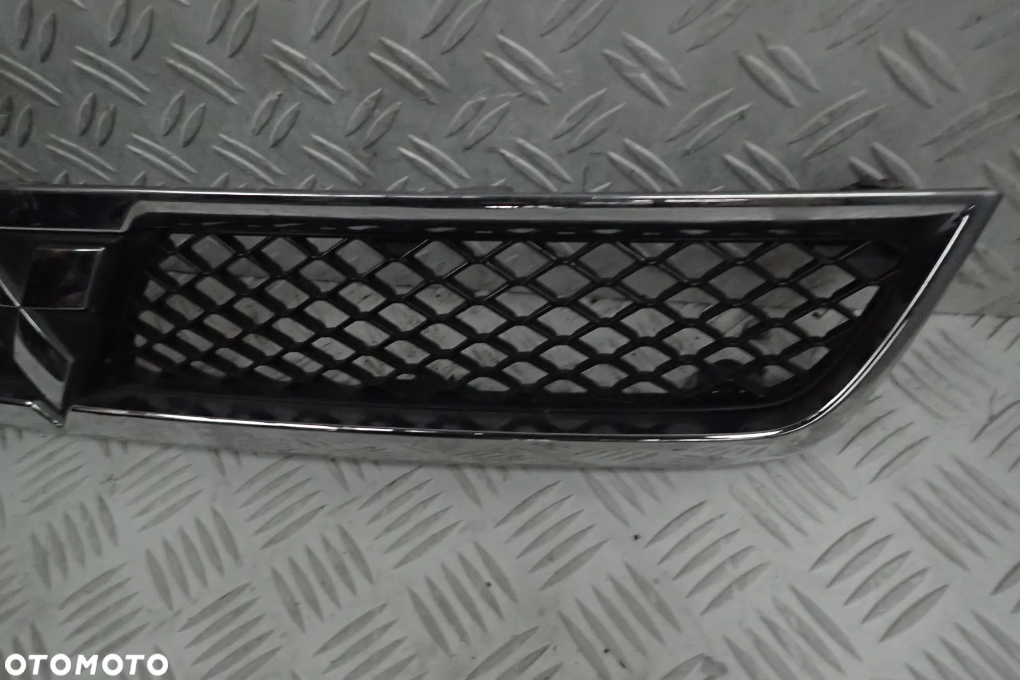 ATRAPA GRILLA MITSUBISHI LANCER LIFT 10-15 ROK 7450A093-01 - 3