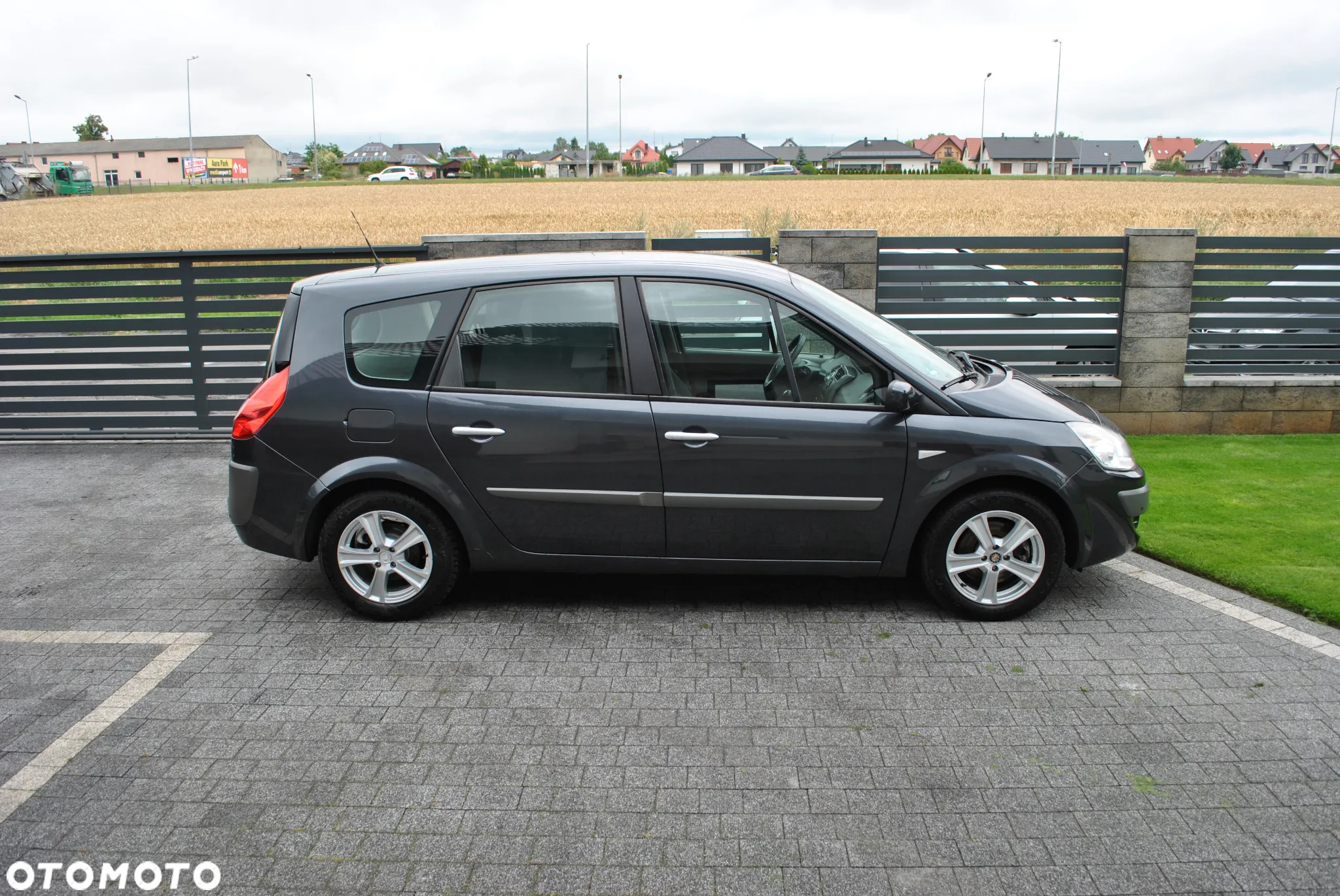 Renault Scenic 2.0 16V Confort Expression - 14