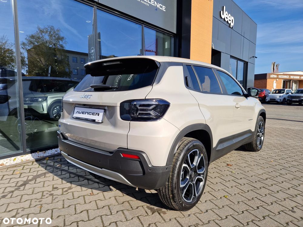 Jeep Avenger 54kWh Summit - 6