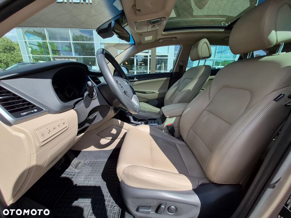 Hyundai Tucson 2.0 CRDI Premium 4WD - 13