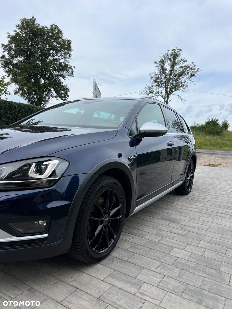 Volkswagen Golf - 4