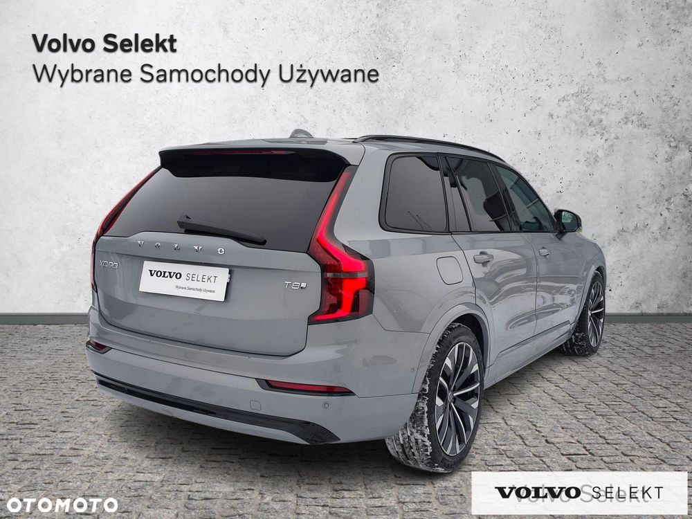 Volvo XC 90 - 8