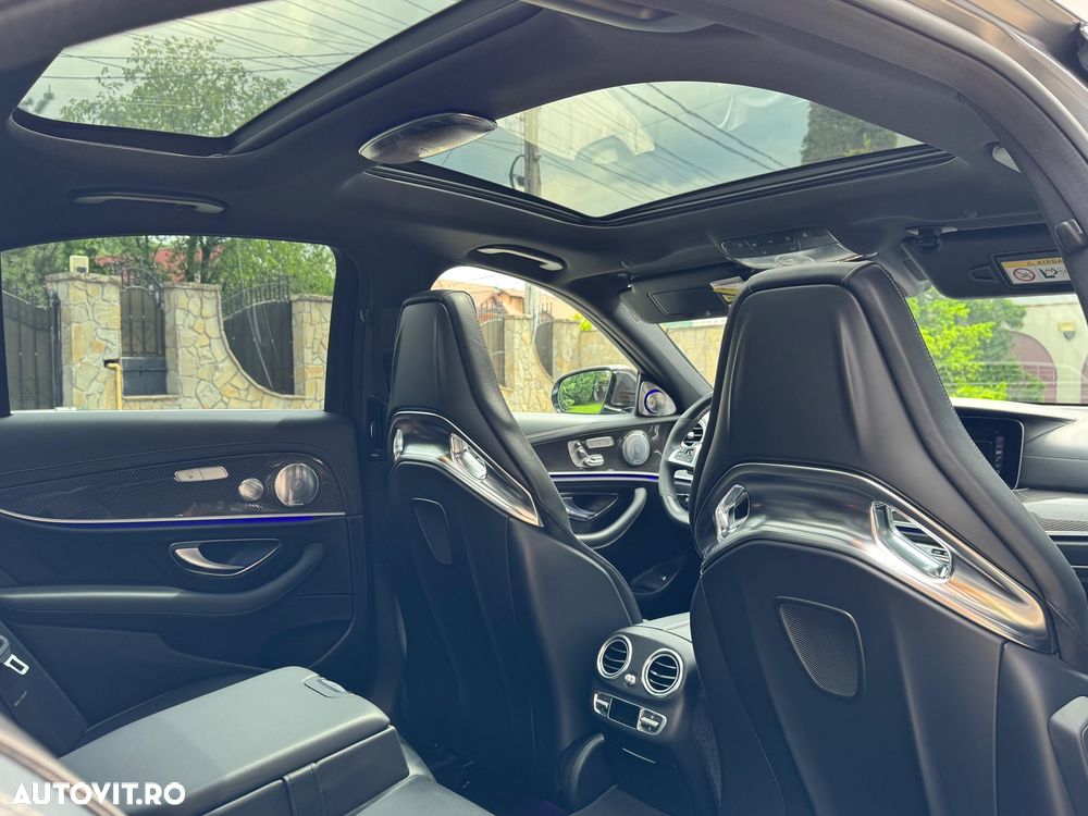 Mercedes-Benz E AMG 63 4Matic AMG Speedshift 9G-MCT - 13