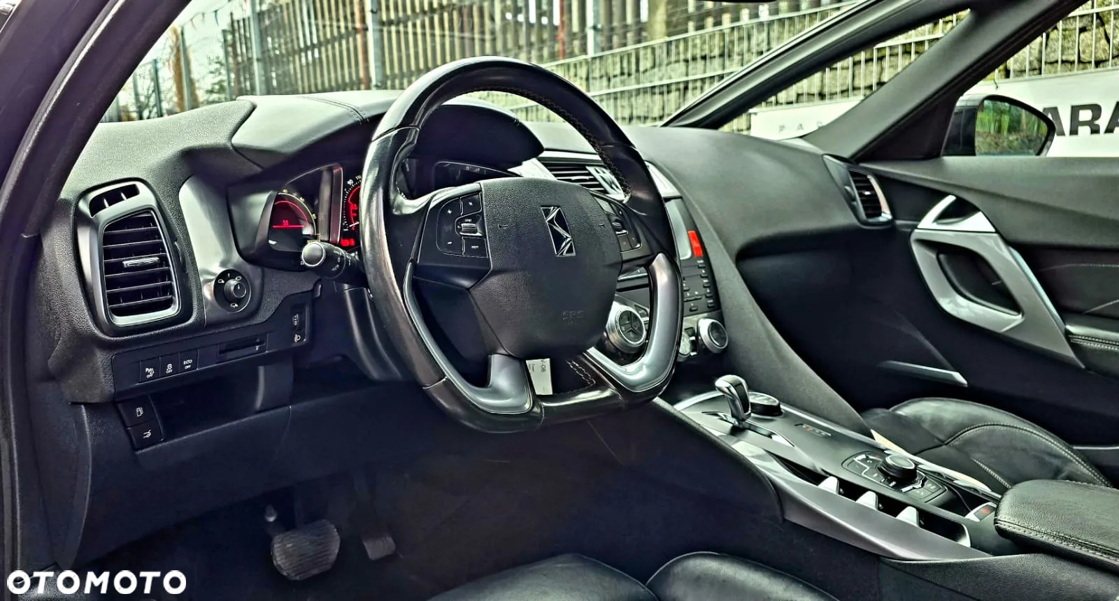 Citroën DS5 2.0 HDi Hybrid4 SoChic MCP - 24