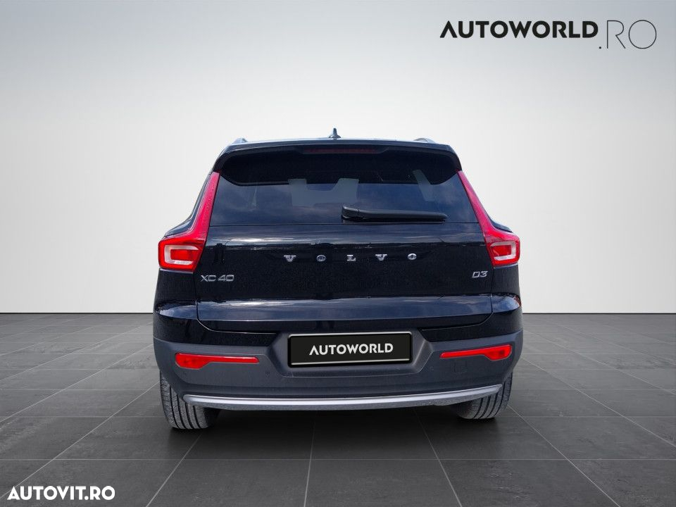 Volvo XC 40 - 5
