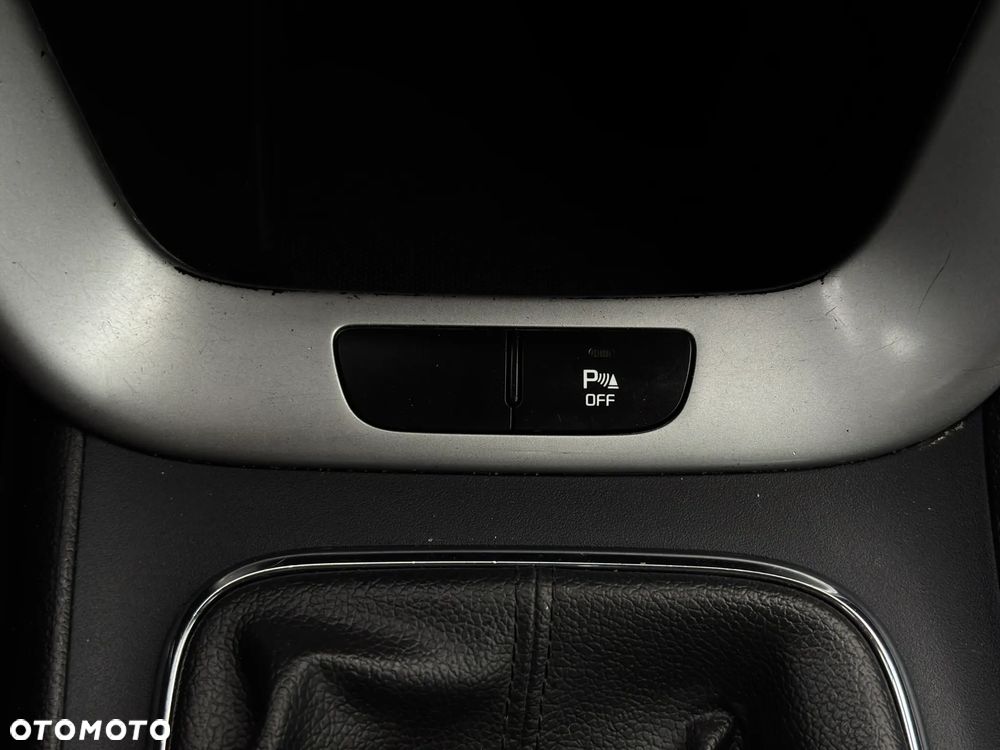 Kia Ceed 1.6 CRDi M - 23