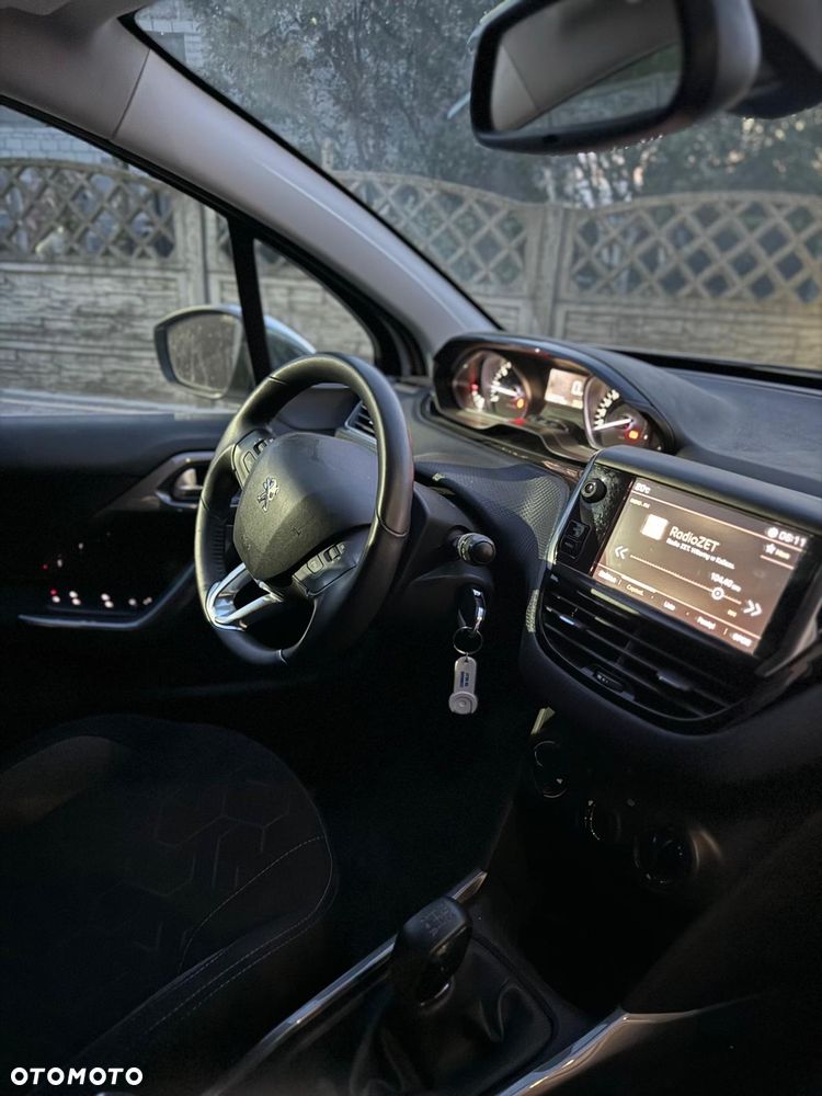 Peugeot 2008 PureTech 82 Allure - 9