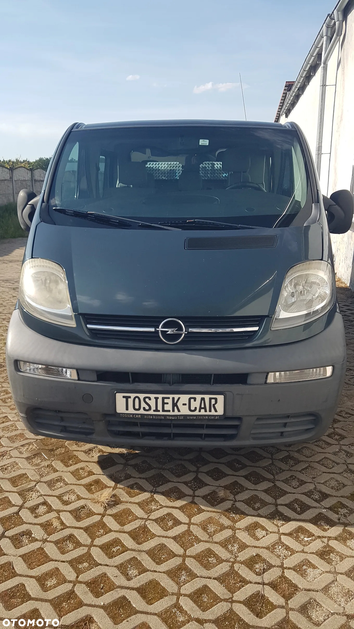 Opel Vivaro 1.9 cdti - 12