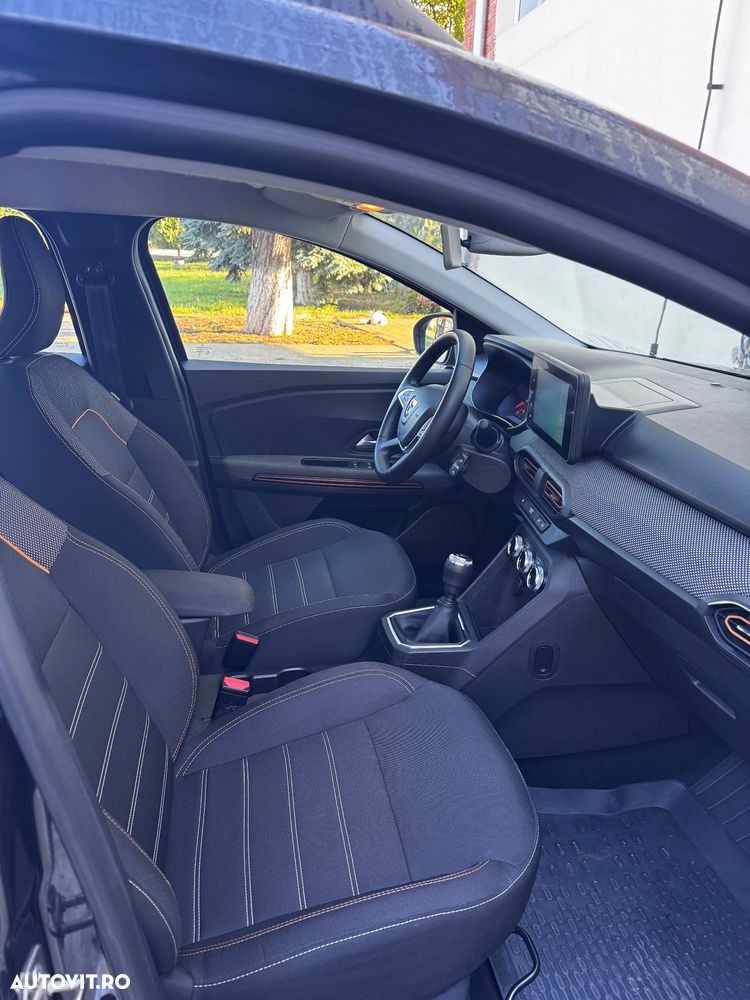 Dacia Sandero TCe 90 MT5 Expression - 11